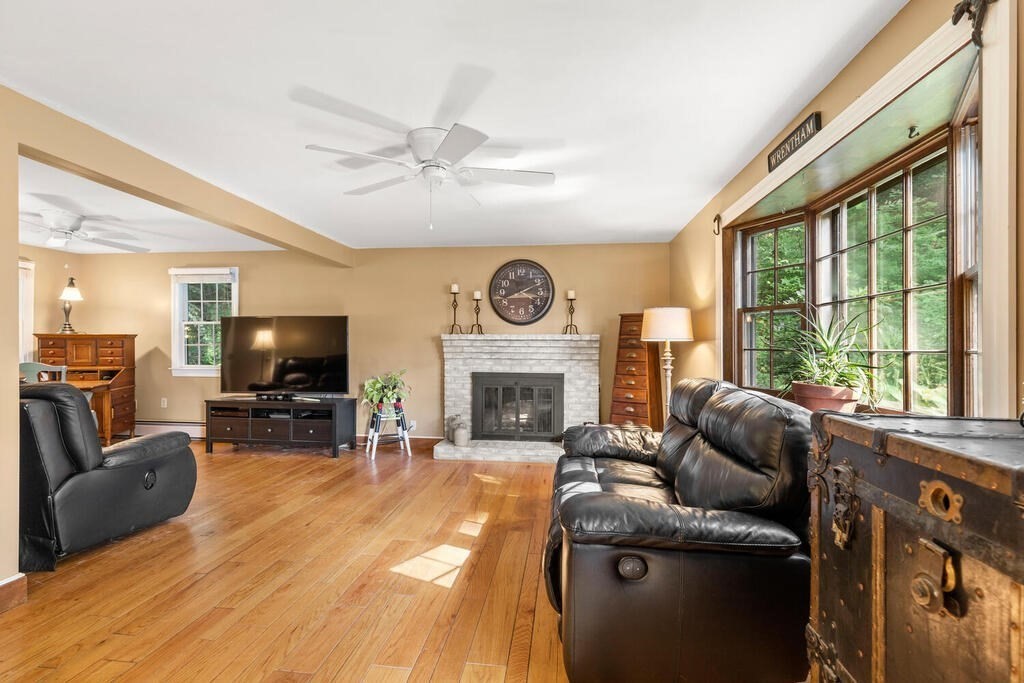 160 Walnut Road Wrentham, MA 02093 - Photo 12 of 32 Gallery Image 12
