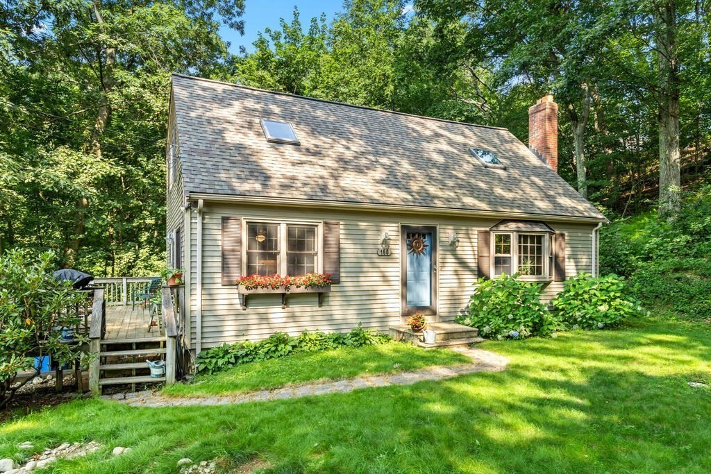 160 Walnut Road Wrentham, MA 02093 - Photo 3 of 32 Gallery Image 3