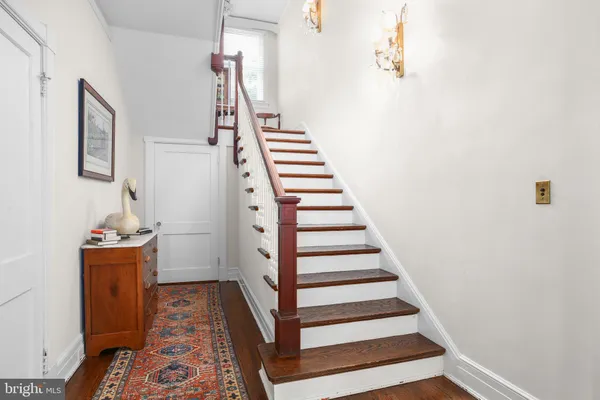 a view of a field with an trees