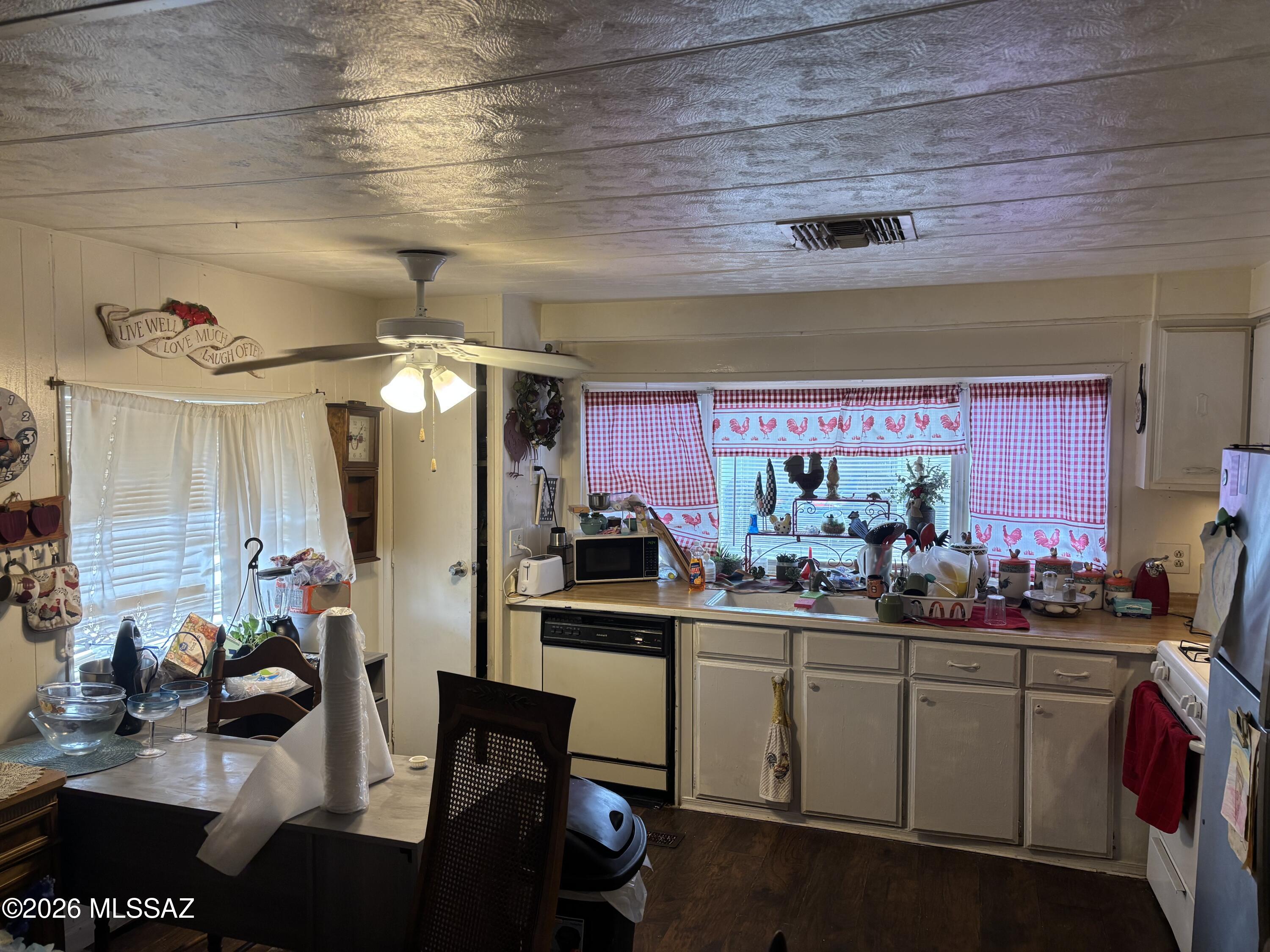 4439 North Old Romero Road, Unit 45 Tucson, AZ 85705 - Photo 6 of 37