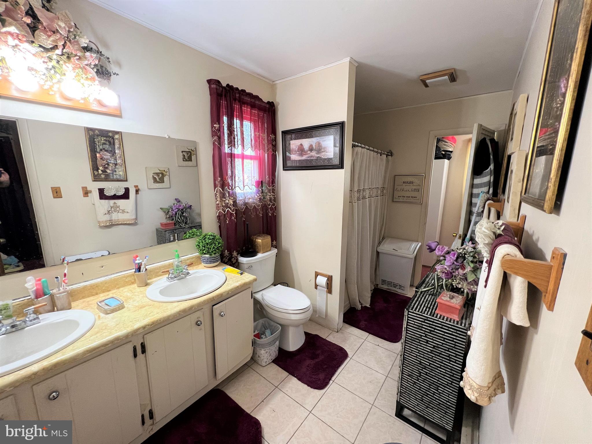 216 Lopax Road Harrisburg, PA 17112 - Photo 17 of 21 Gallery Image 17