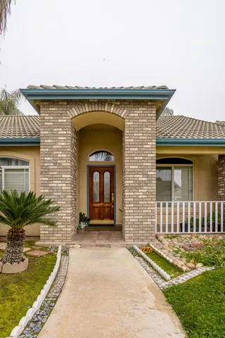 $419,000 | 3440 South Martin Court, Visalia, CA 93277