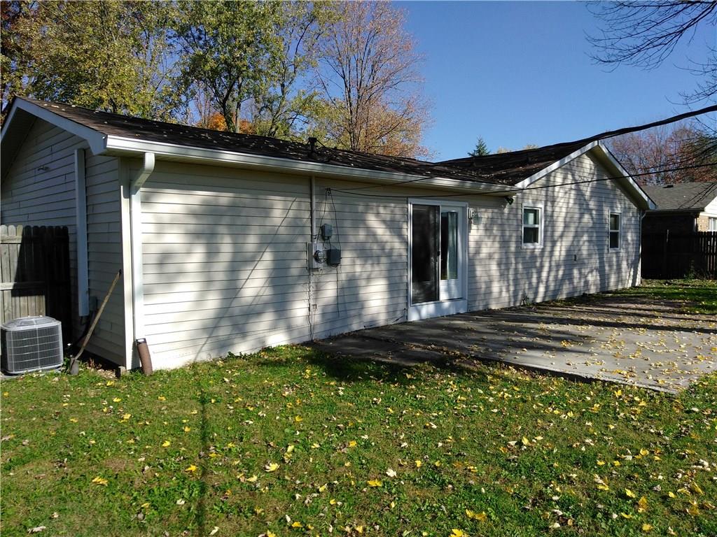 4288 Clifford Road Brownsburg, IN 46112 - Photo 12 of 13 Gallery Image 12