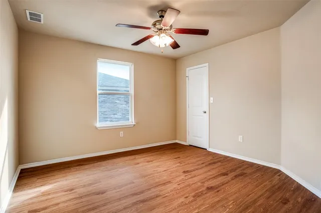 $1,600 | 811 East College Avenue, Princeton, TX 75407