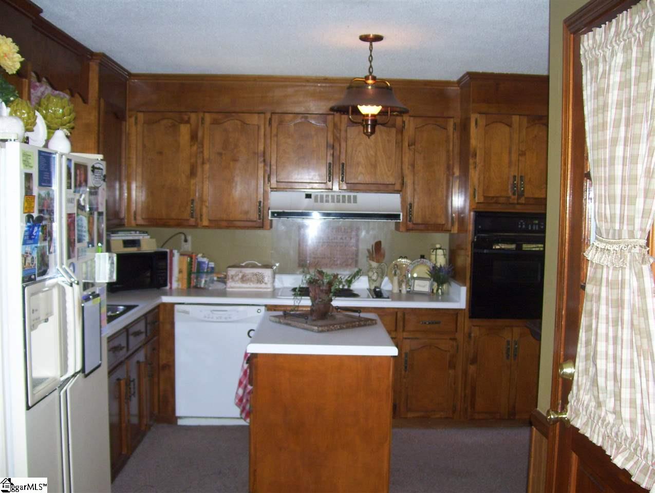 3275 East Gap Creek Road Greer, SC 29651 - Photo 14 of 18 Gallery Image 14