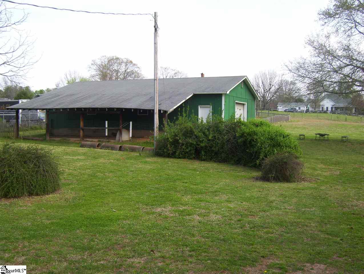 3275 East Gap Creek Road Greer, SC 29651 - Photo 3 of 18 Gallery Image 3