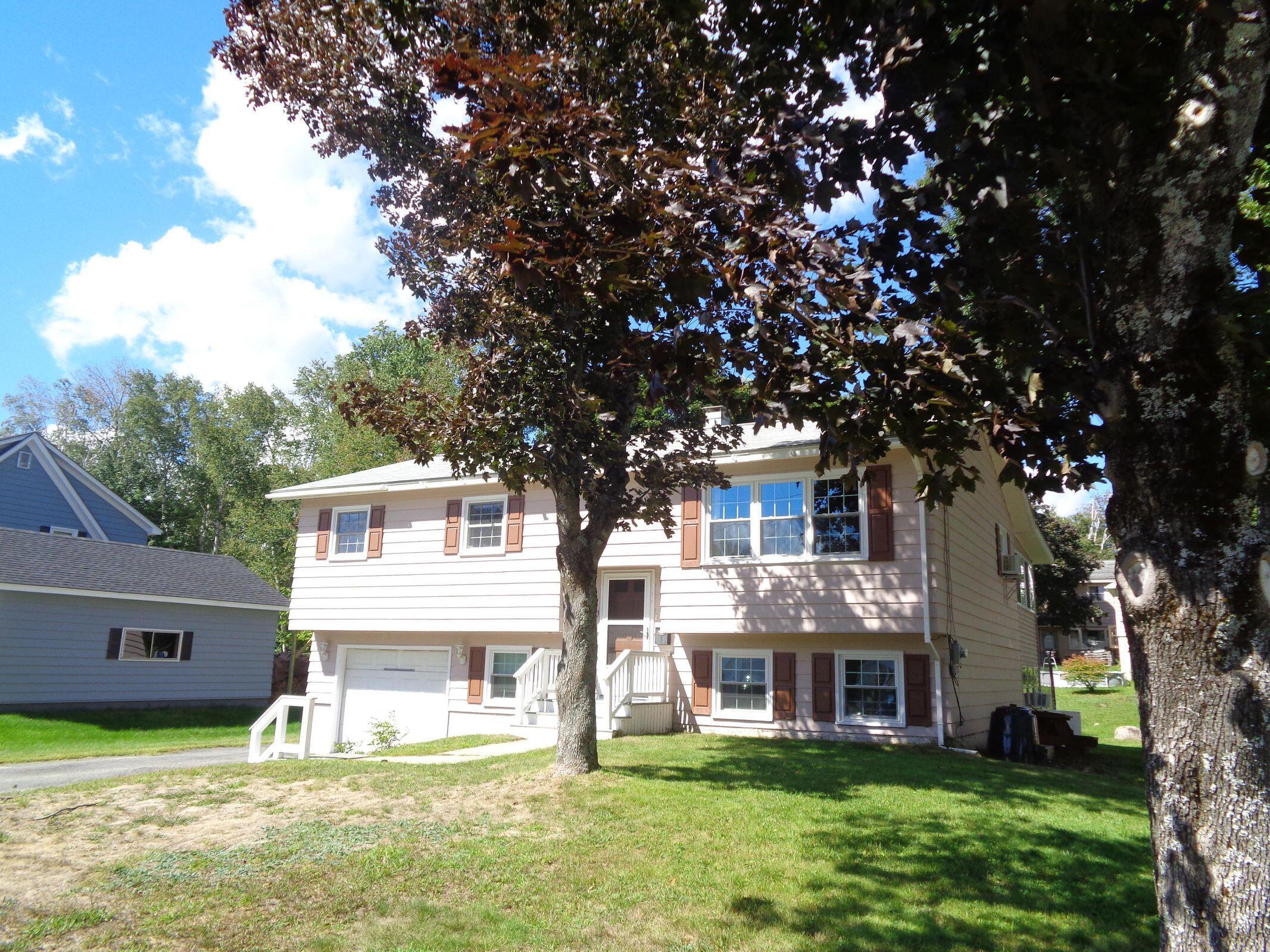 100 New York Street Millinocket, ME 04462 - Photo 14 of 18 4
