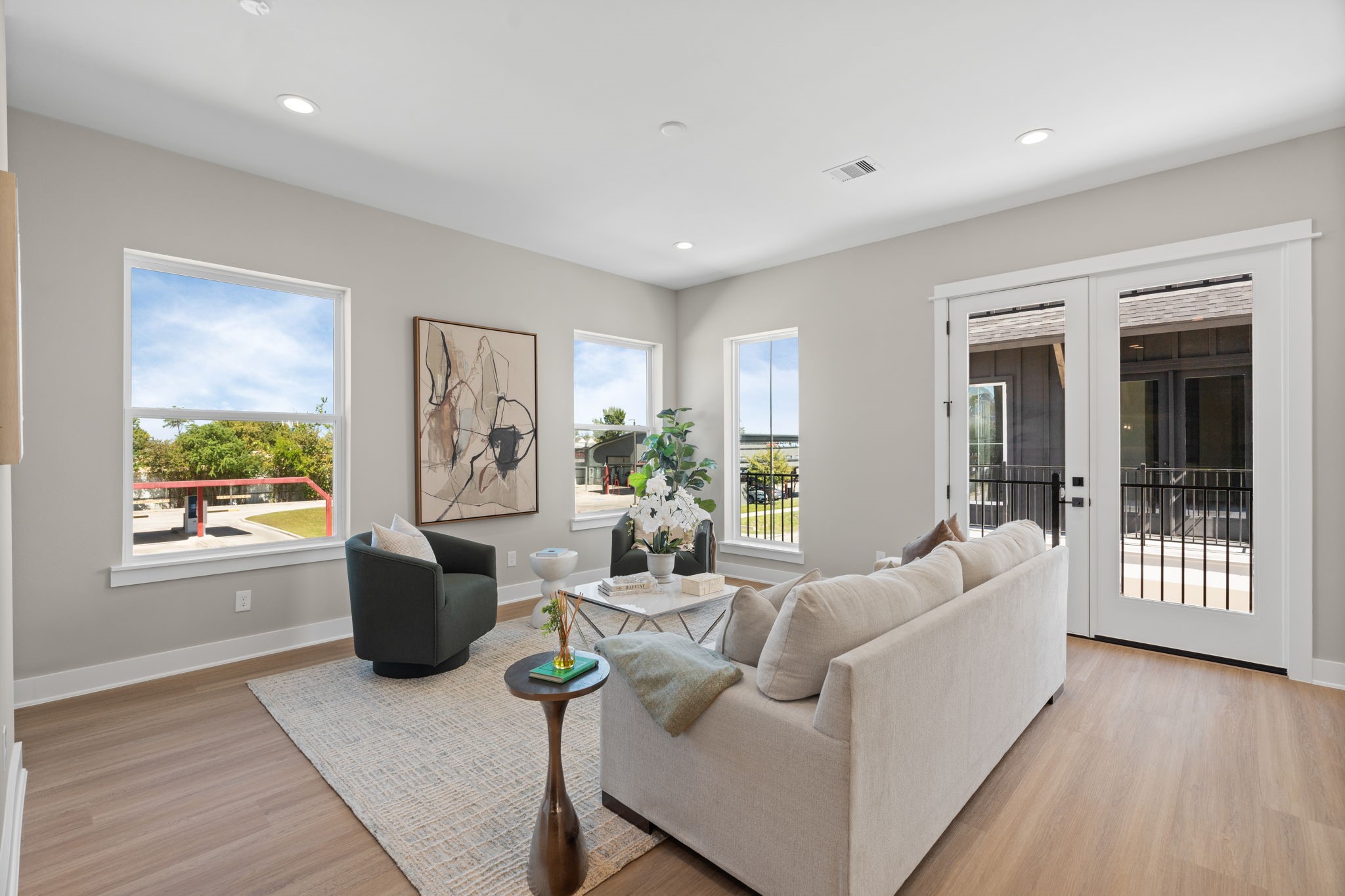 719 Thornton Road, Unit E Houston, TX 77018 - Photo 27 of 47