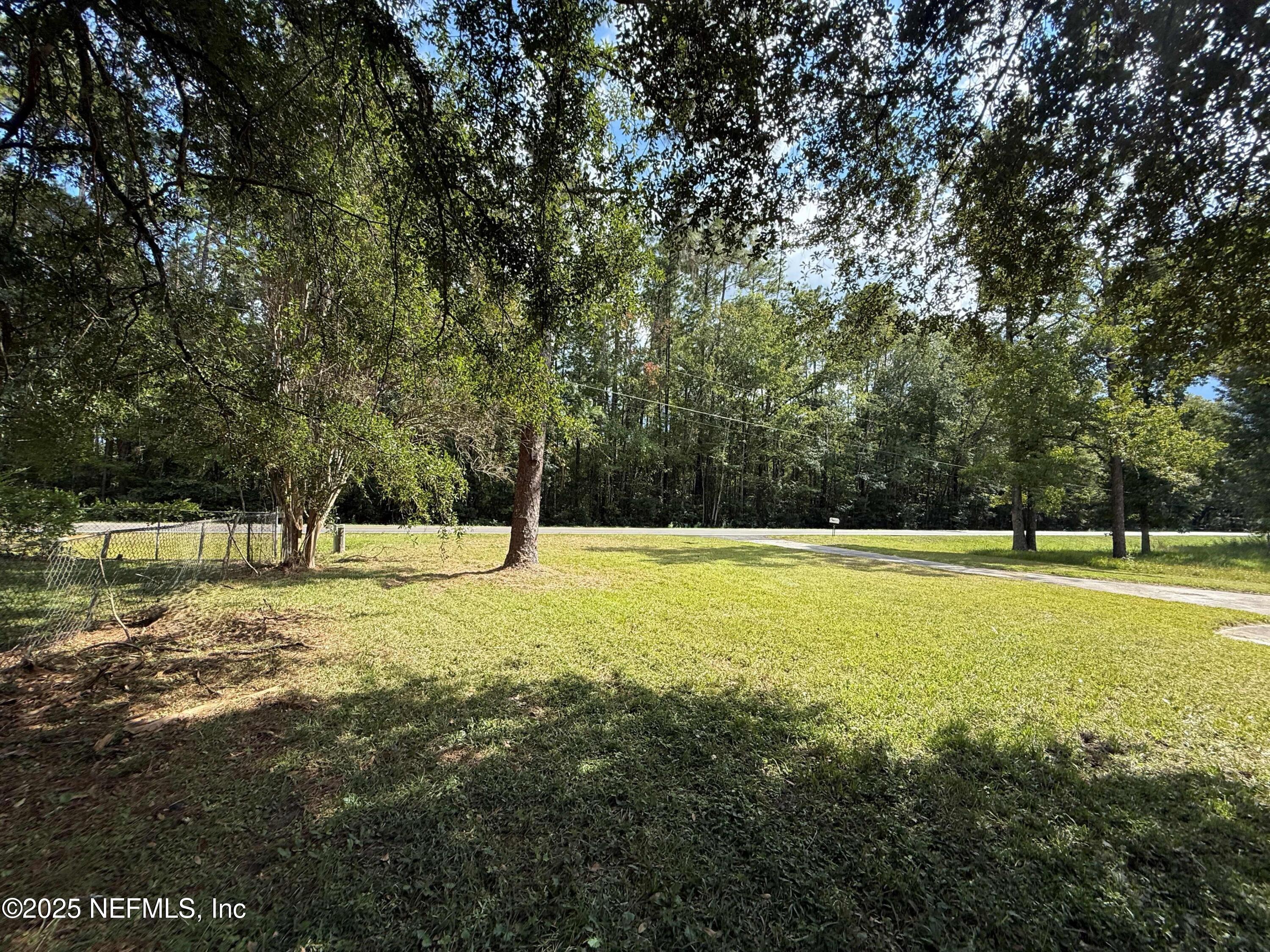 43739 Ratliff Road Callahan, FL 32011 - Photo 6 of 22 front yd