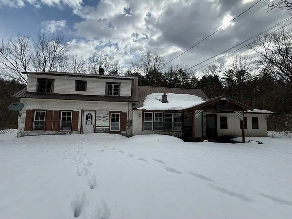 $129,900 | 31 Amsden Hollow Road, Weathersfield, VT 05151