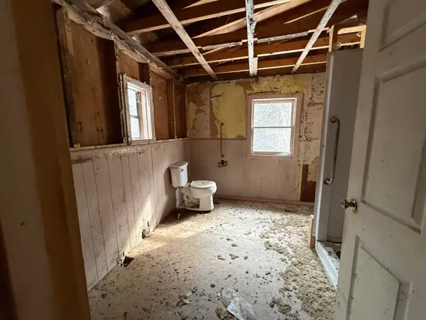 $129,900 | 31 Amsden Hollow Road, Weathersfield, VT 05151