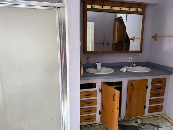 $129,900 | 31 Amsden Hollow Road, Weathersfield, VT 05151