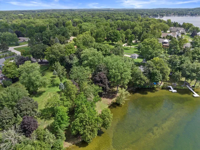 $3,700,000 | W343N6205 South Bayview Road, Unit LT2, Oconomowoc, WI 53066