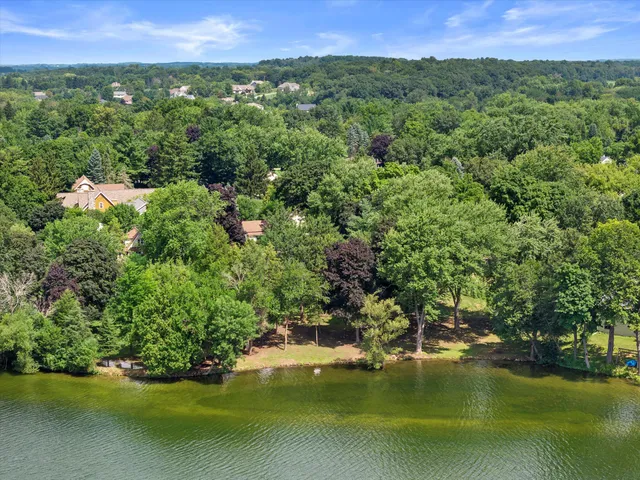 $3,700,000 | W343N6205 South Bayview Road, Unit LT2, Oconomowoc, WI 53066