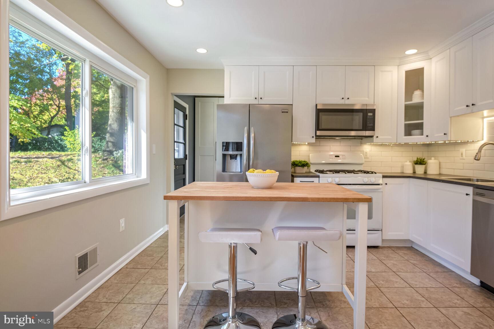 228 Thistle Drive Silver Spring, MD 20901 - Photo 12 of 24