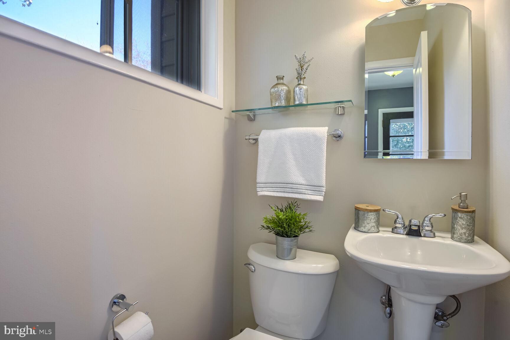 228 Thistle Drive Silver Spring, MD 20901 - Photo 15 of 24