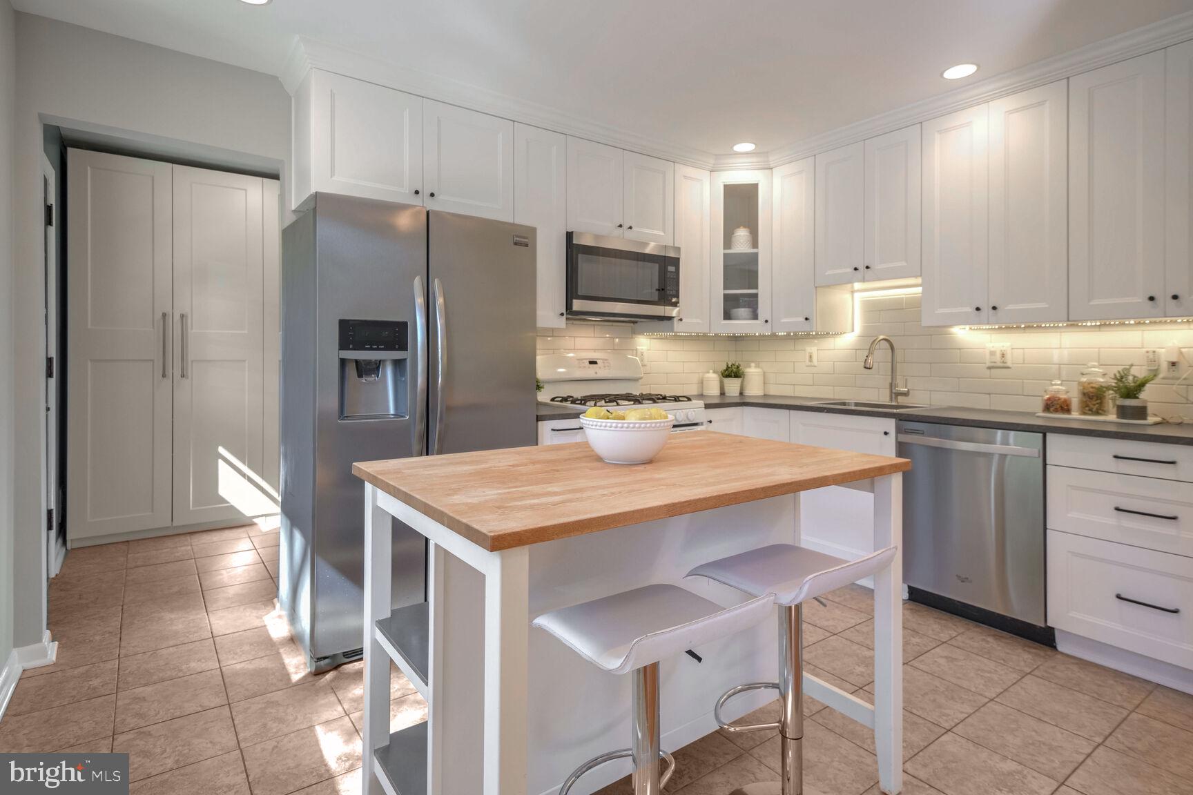 228 Thistle Drive Silver Spring, MD 20901 - Photo 9 of 24