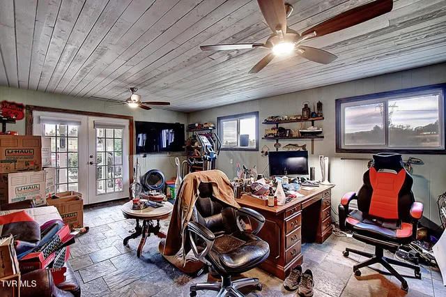 $1,300,000 | 143 Fordtown Road, Fall Branch, TN 37656