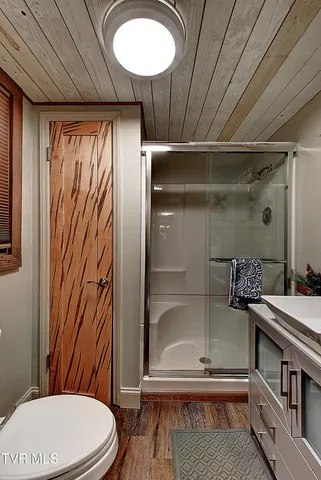 $1,300,000 | 143 Fordtown Road, Fall Branch, TN 37656