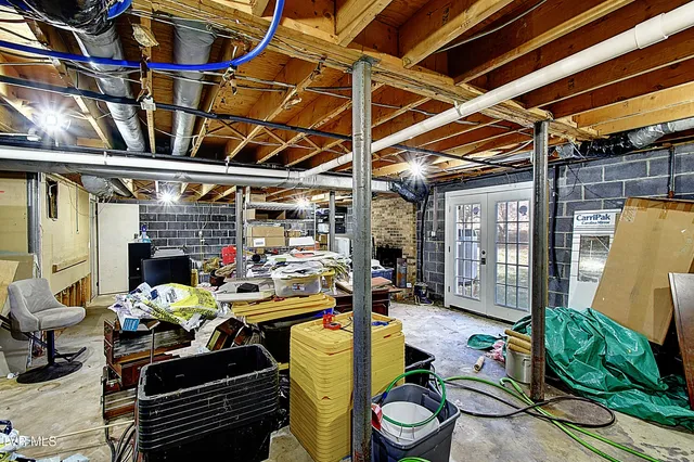 $1,300,000 | 143 Fordtown Road, Fall Branch, TN 37656