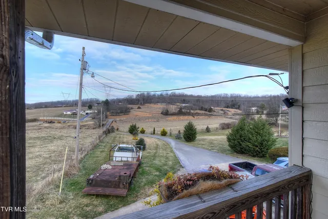 $1,300,000 | 143 Fordtown Road, Fall Branch, TN 37656