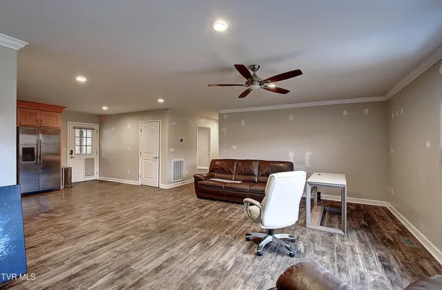 $1,300,000 | 143 Fordtown Road, Fall Branch, TN 37656