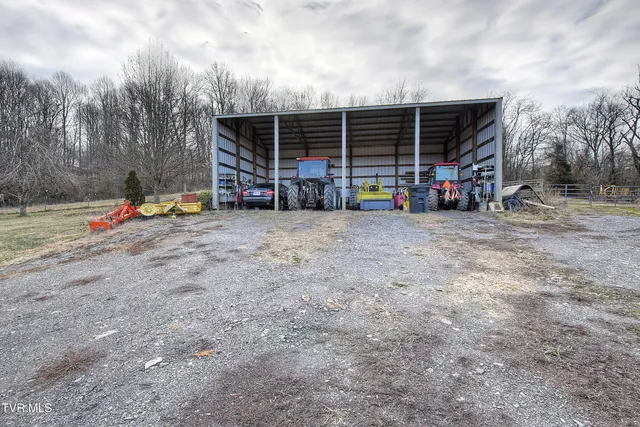 $1,300,000 | 143 Fordtown Road, Fall Branch, TN 37656