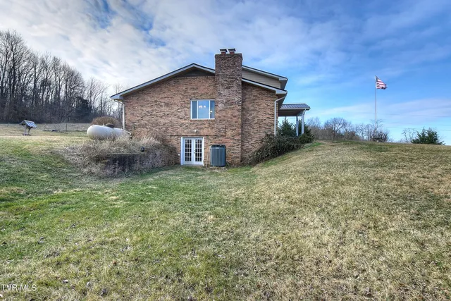 $1,300,000 | 143 Fordtown Road, Fall Branch, TN 37656