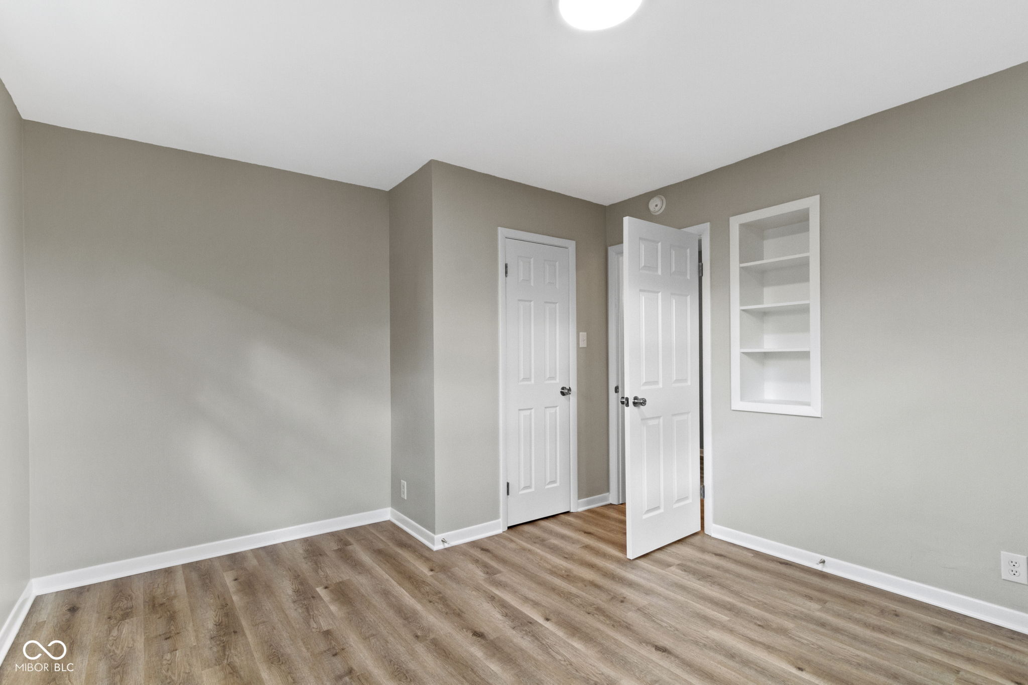 305 Bixler Road Indianapolis, IN 46227 - Photo 24 of 31 Gallery Image 24