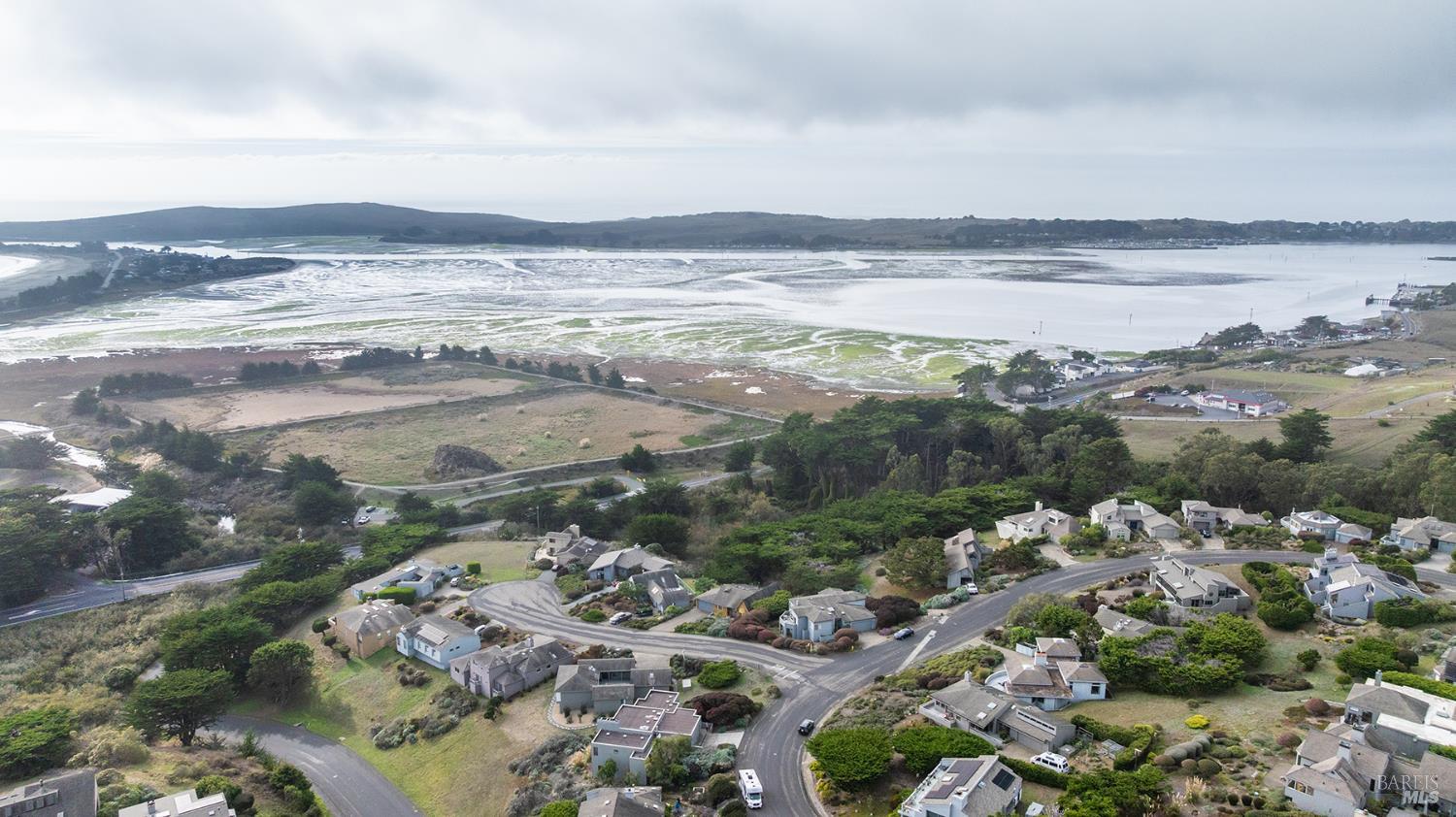 150 Cypress Loop Bodega Bay, CA 94923 - Photo 5 of 62