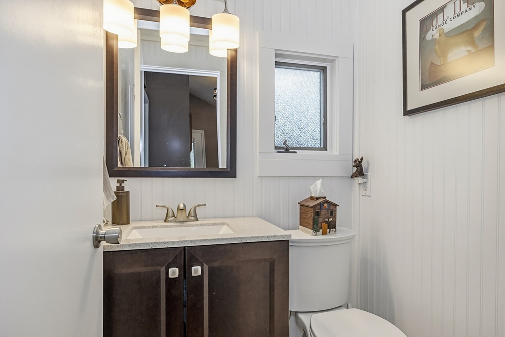 25 Whitney Pond Road Groton, MA 01450 - Photo 19 of 42