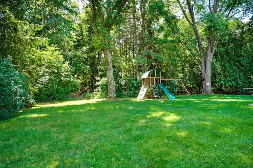 82 Richard Road Holliston, MA 01746 - Photo 27 of 28 Gallery Image 27
