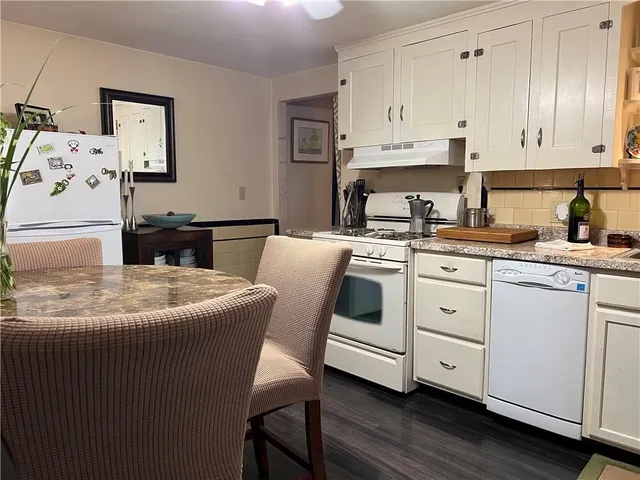 $2,000 | 58 Vale Avenue, Cranston, RI 02910