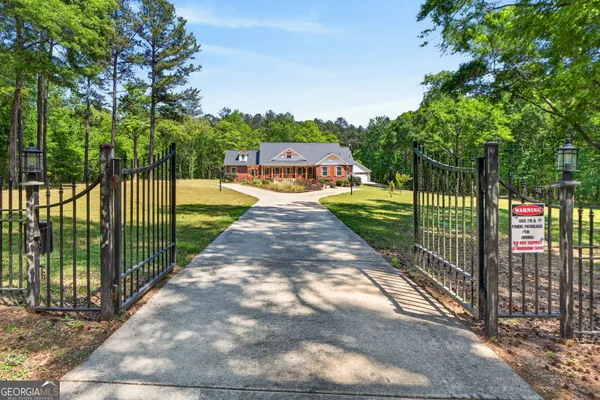 $850,000 | 916 Highway 36, Barnesville, GA 30204