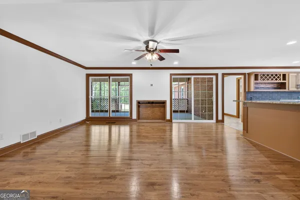 $850,000 | 916 Highway 36, Barnesville, GA 30204