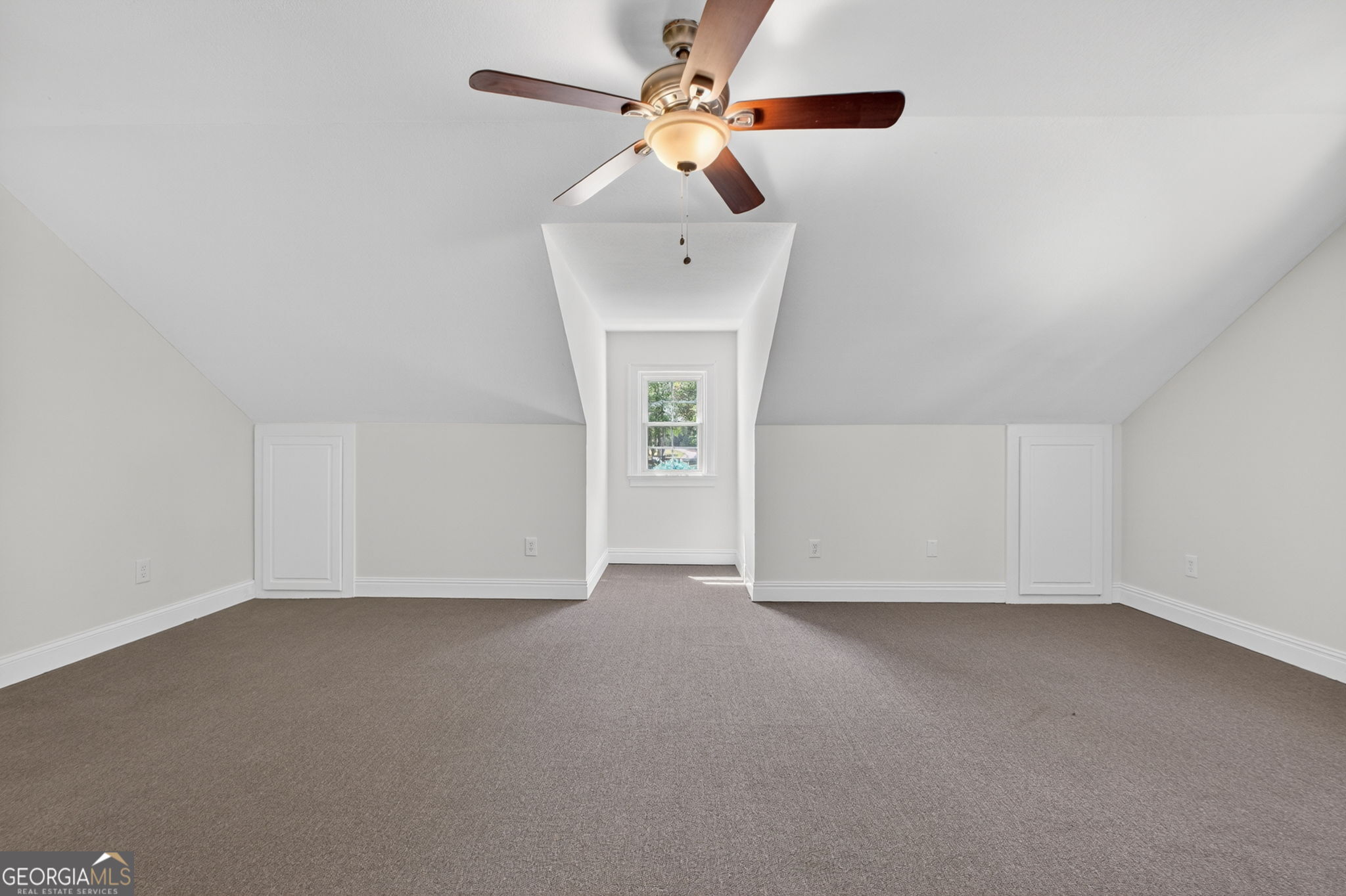 916 Highway 36 Barnesville, GA 30204 - Photo 47 of 81 a view of an empty room with a window