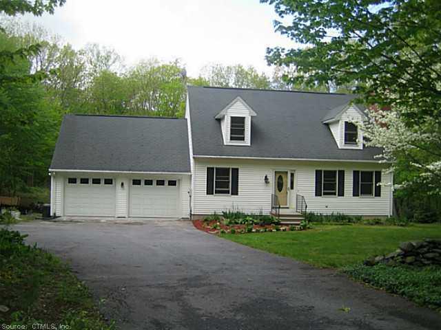 16 Barrett Hill Road Brooklyn, CT 06234 - Photo 1 of 1 Exterior Front.