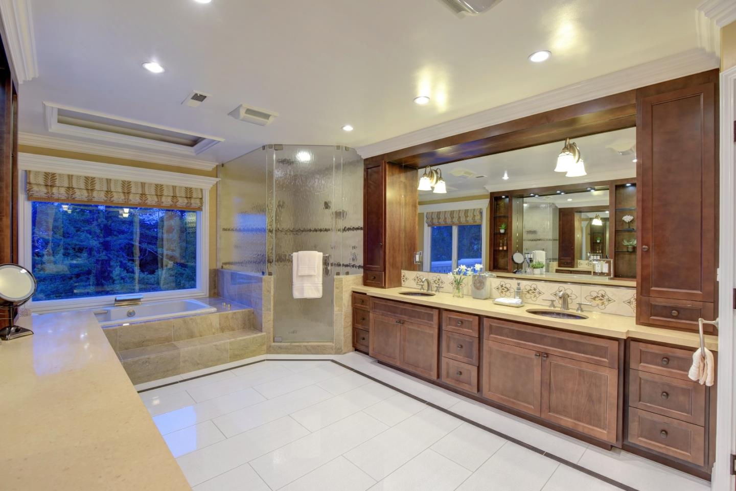 14000 Pike Road Saratoga, CA 95070 - Photo 23 of 48 a large bathroom with a large tub and sink