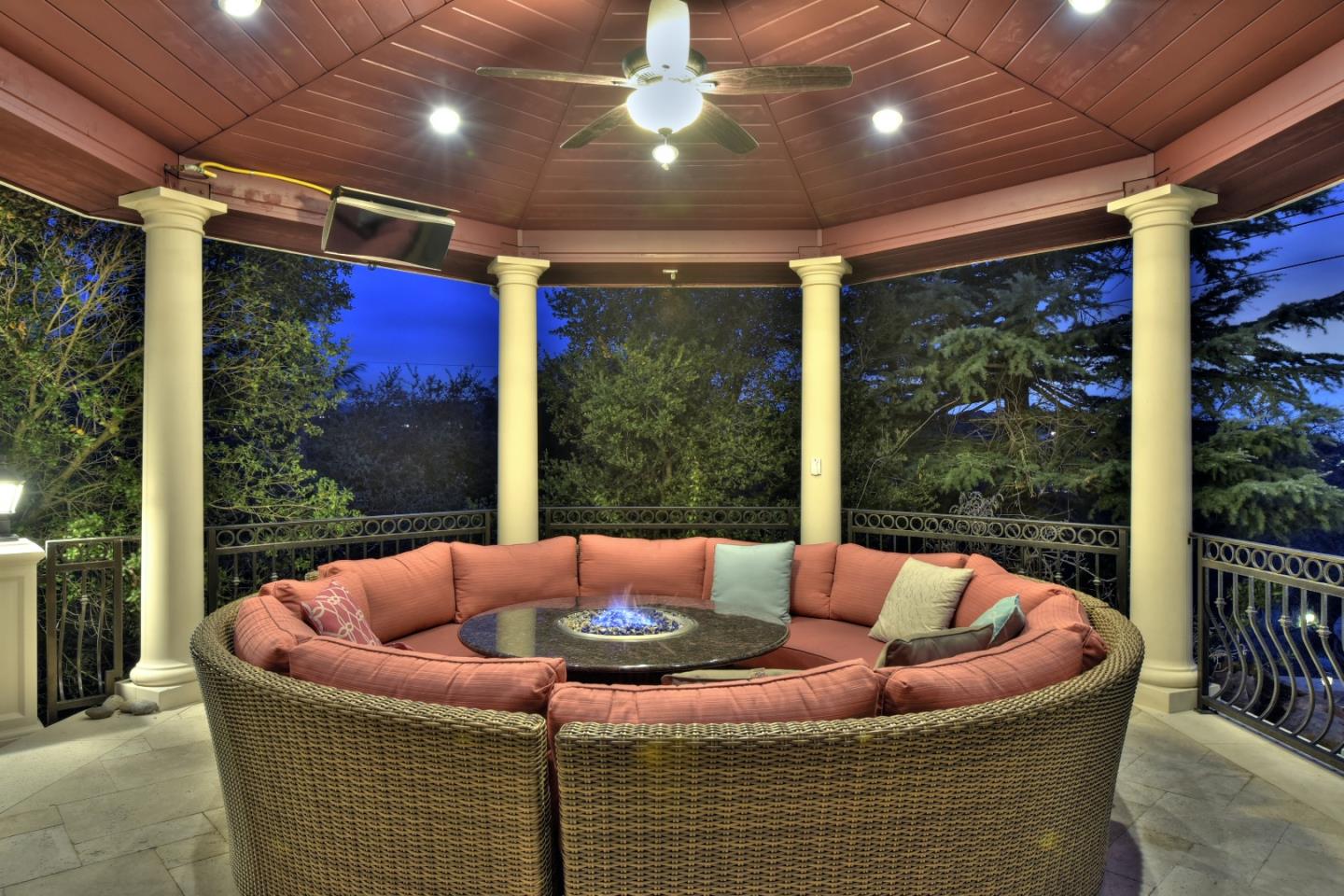14000 Pike Road Saratoga, CA 95070 - Photo 41 of 48 a outdoor living with furniture