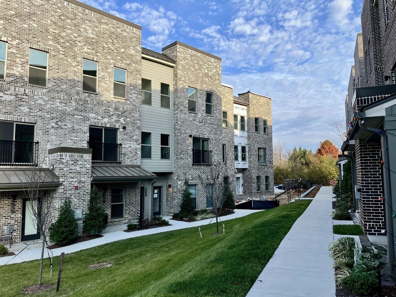 203 B Folsom Pass Spring Hill Spring Hill, TN 37174 - Photo 2 of 40 a front view of a house with a yard
