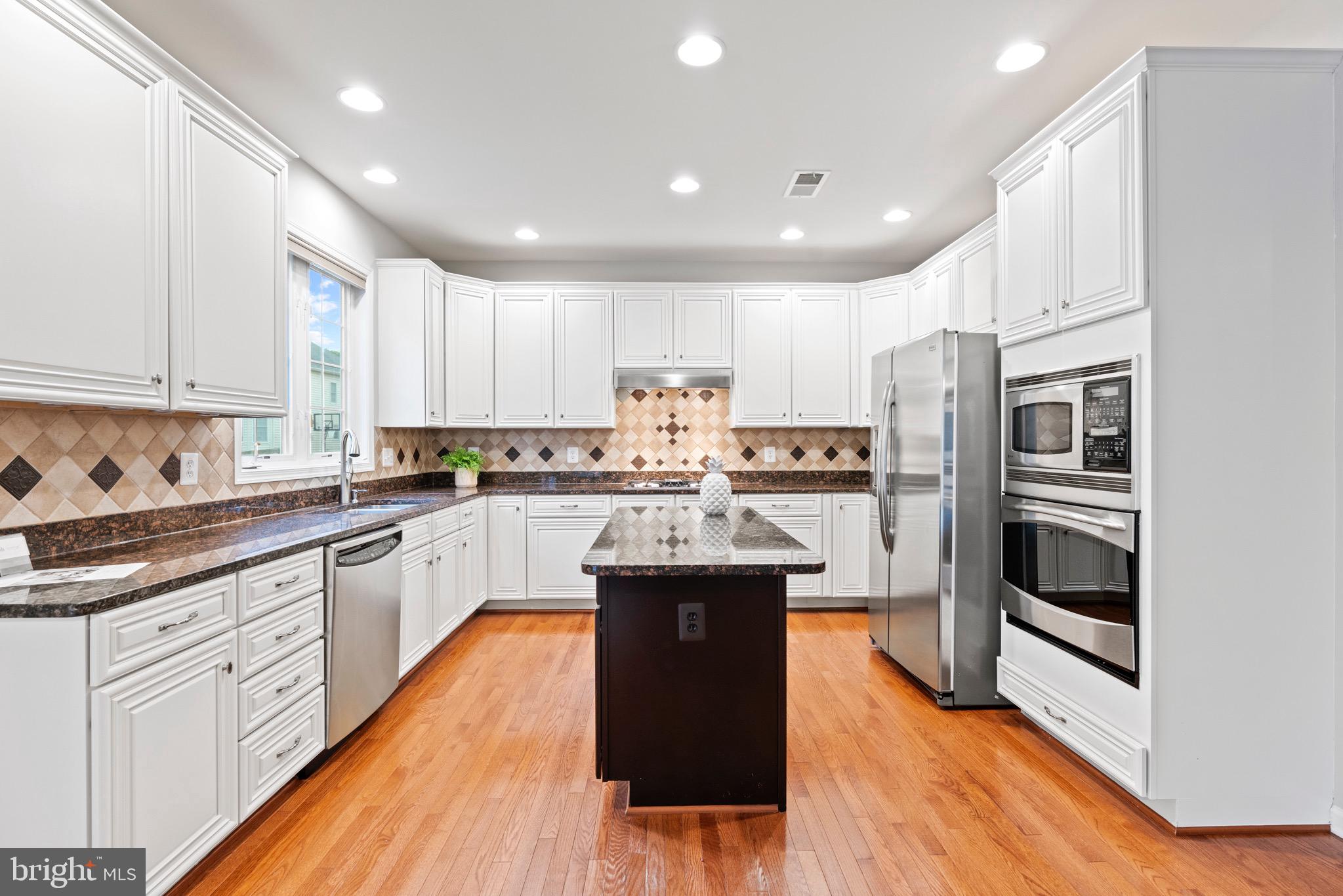 42347 Equality Street Chantilly, VA 20152 - Photo 14 of 51