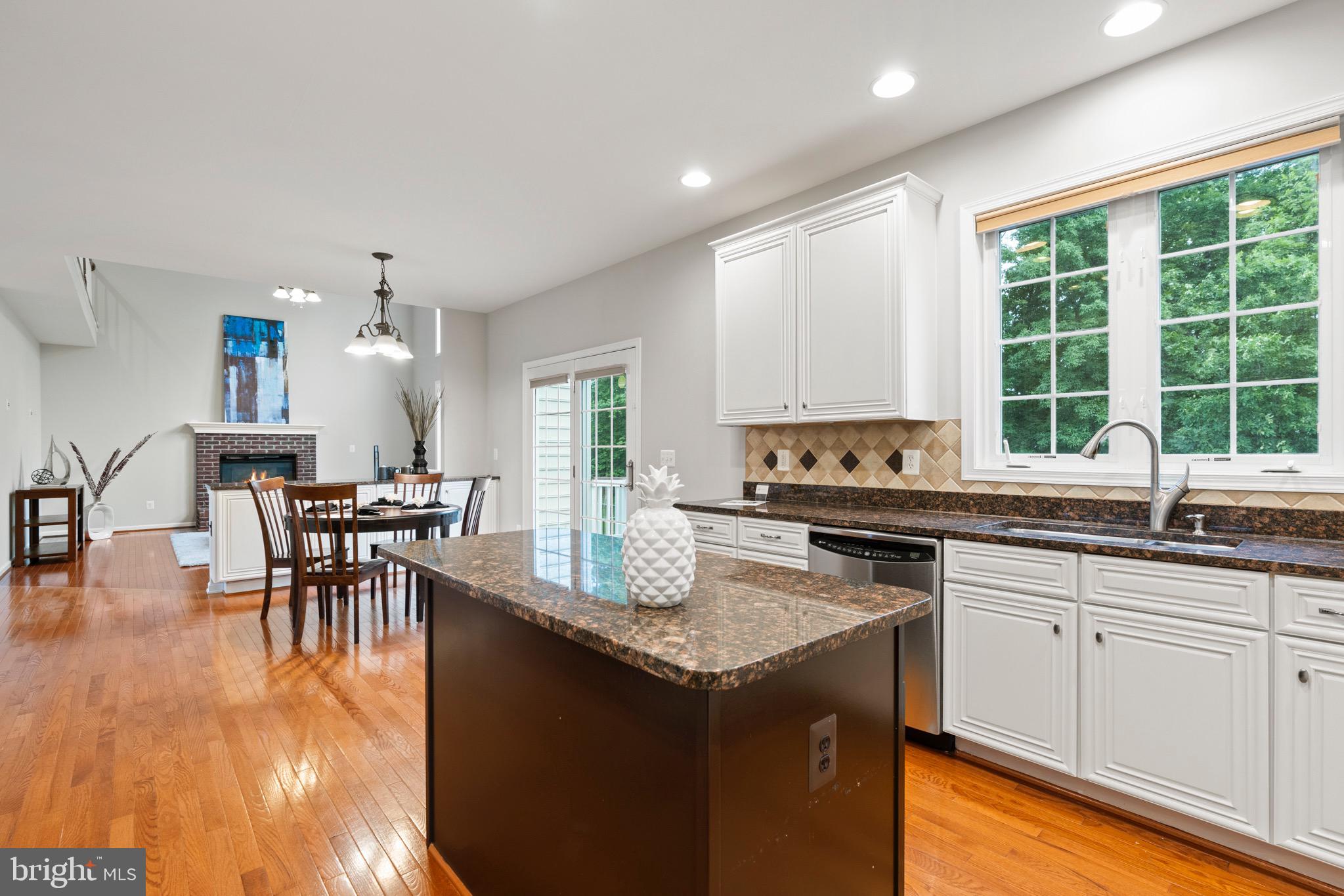 42347 Equality Street Chantilly, VA 20152 - Photo 15 of 51