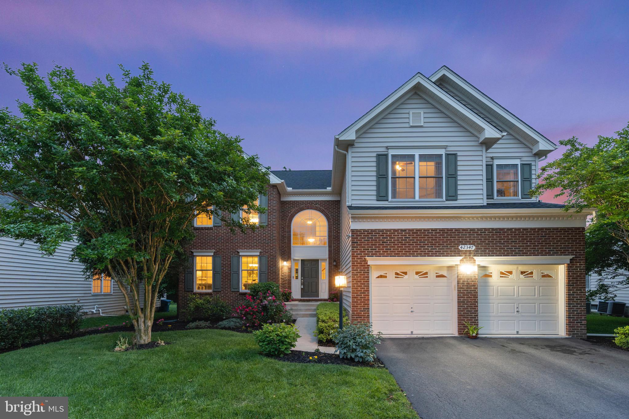 42347 Equality Street Chantilly, VA 20152 - Photo 2 of 51