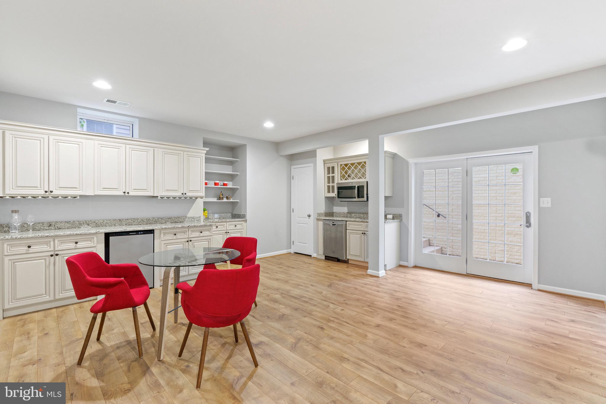 42347 Equality Street Chantilly, VA 20152 - Photo 38 of 51