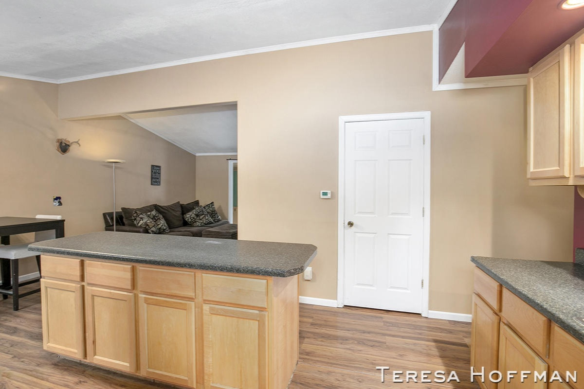 8209 North Maple Hill Road Morley, MI 49336 - Photo 9 of 30 IMG_1010
