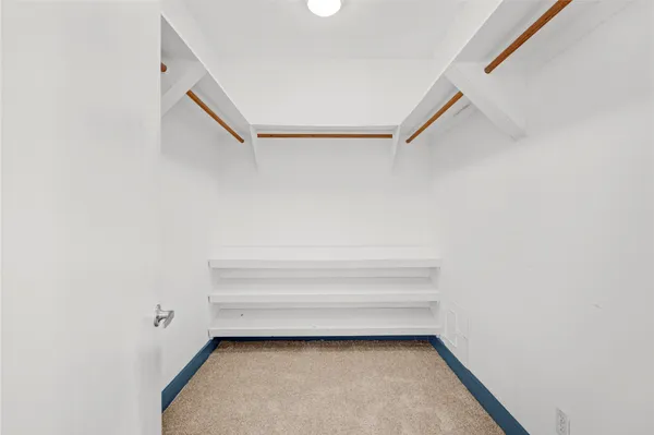 $3,200 | 3910 Austin Street, Houston, TX 77004
