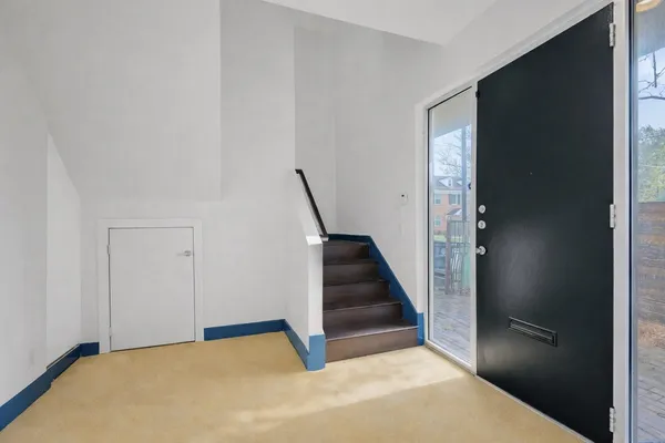 $3,200 | 3910 Austin Street, Houston, TX 77004