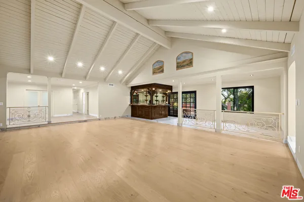 $19,900 | 17449 Sumiya Drive, Encino, CA 91316