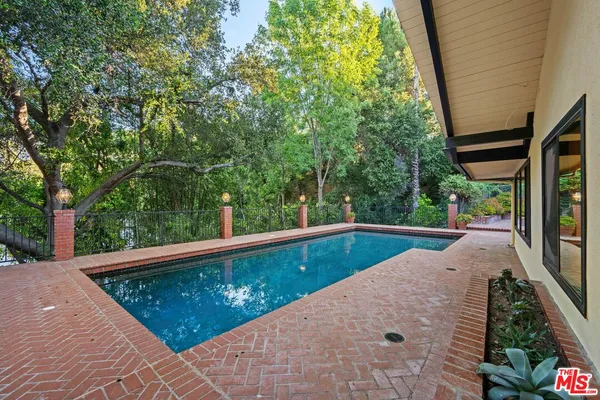 $19,900 | 17449 Sumiya Drive, Encino, CA 91316