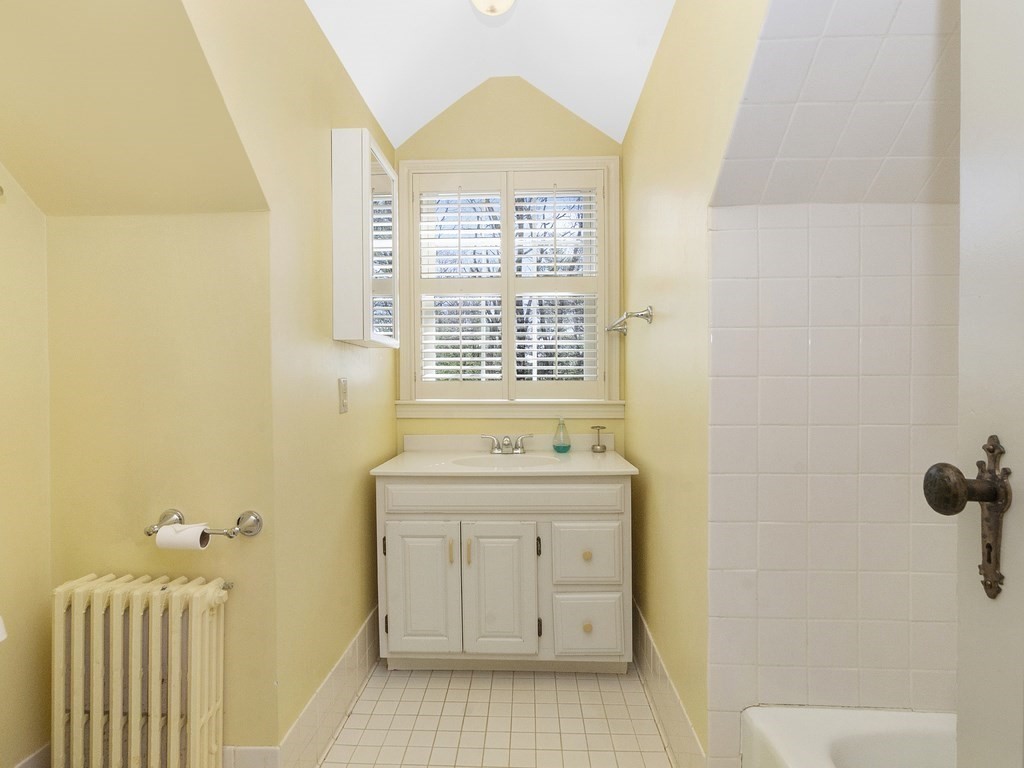 148 Weston Road Lincoln, MA 01773 - Photo 25 of 42